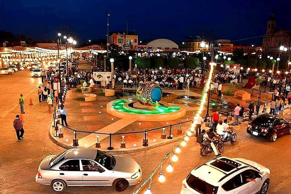 Pavimentación Jalpa de Méndez: Pavimento urbano de concreto estampado.